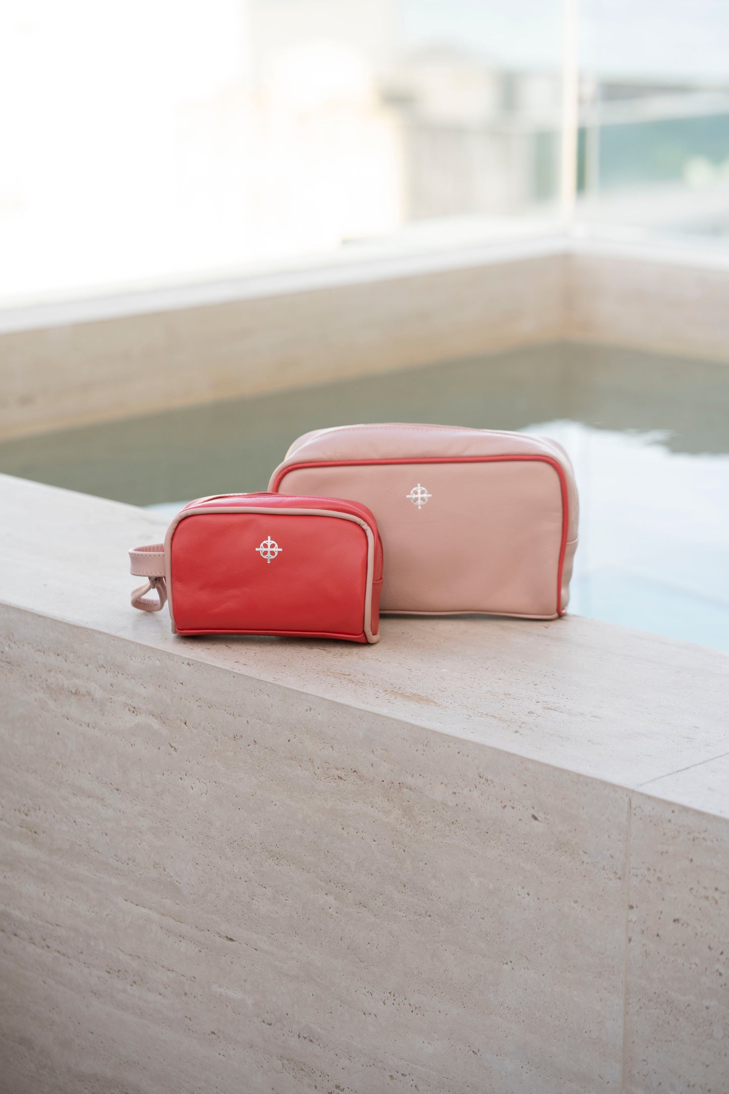 Necessaire Veneza Vermelho Rubra / Camel