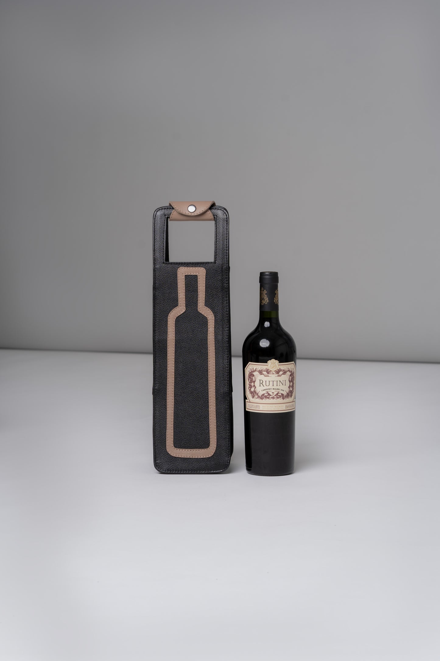 Montalcino Black Wine Holder / Fendi