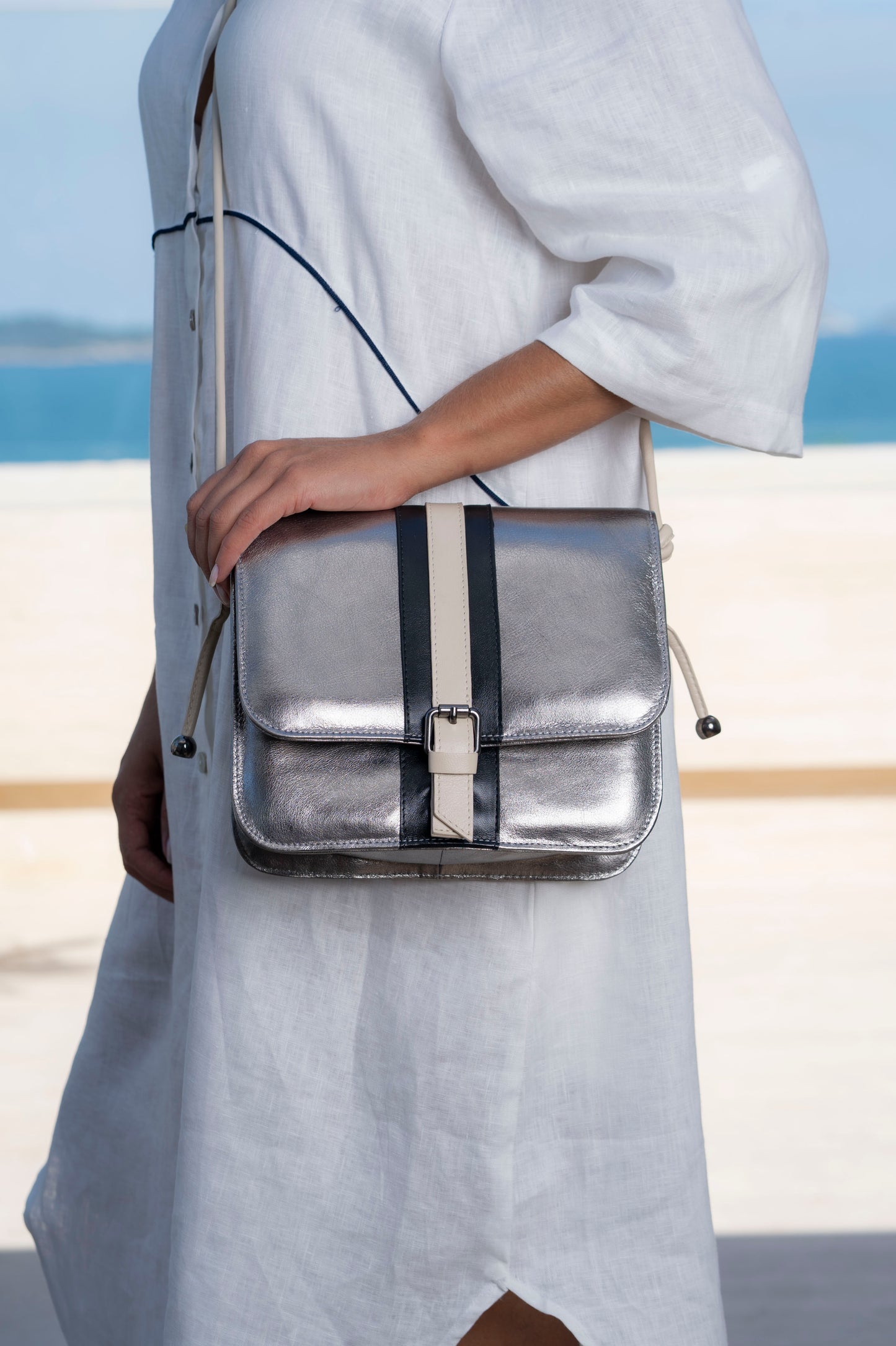 Bolsa Carla Metalizado Grafite / Eclipse / Nevoa