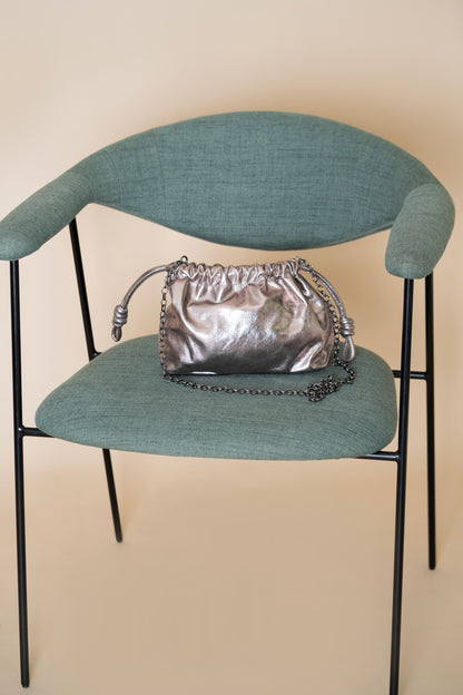 Bolsa Fiorella Lezard Preto / Metalizado Grafite