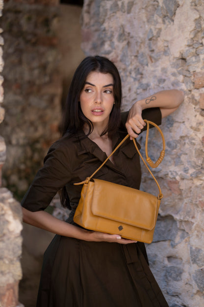 Bolsa Lucia Ocre