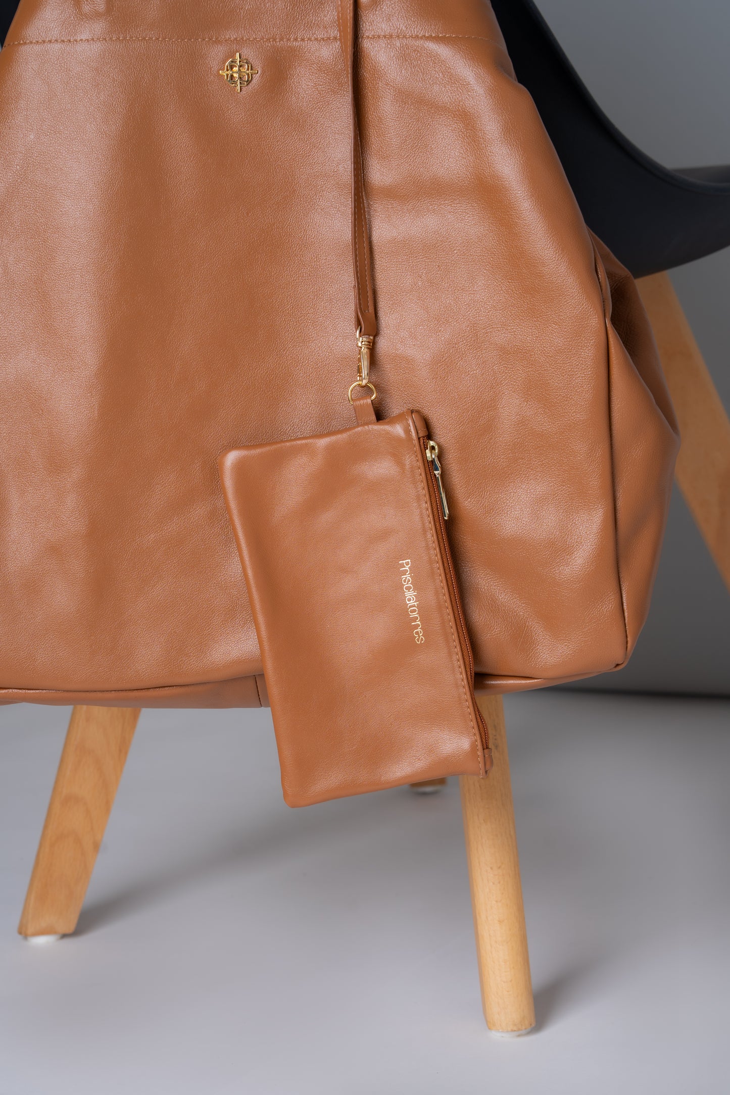 Sara Camel Bag