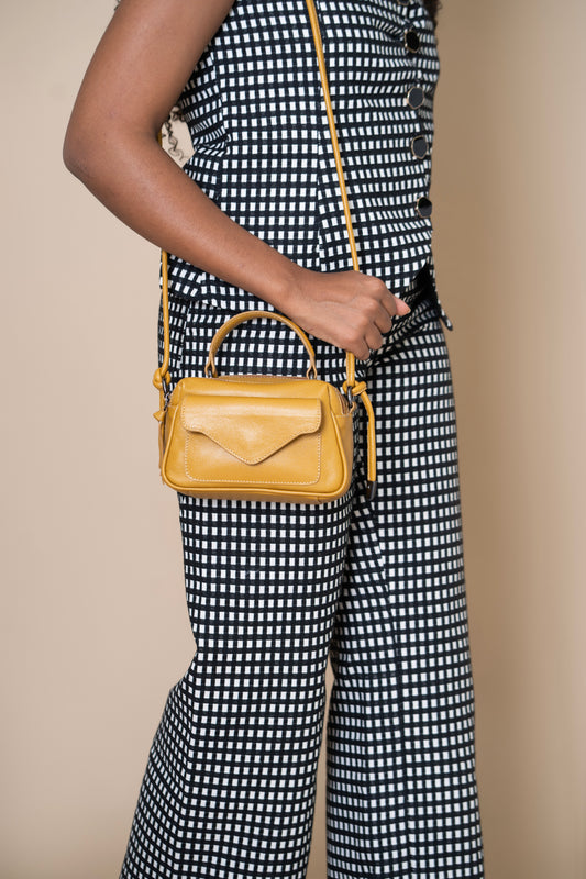 Bolsa Anninha Ocre