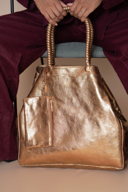 Bolsa Sara Metalizado Bronze