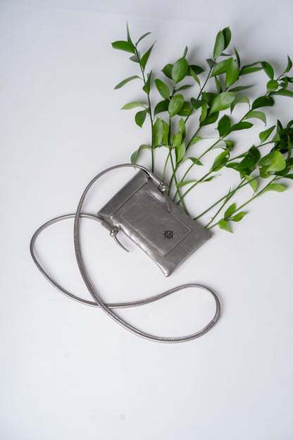 Rimini Metallic Graphite Cell Phone Holder