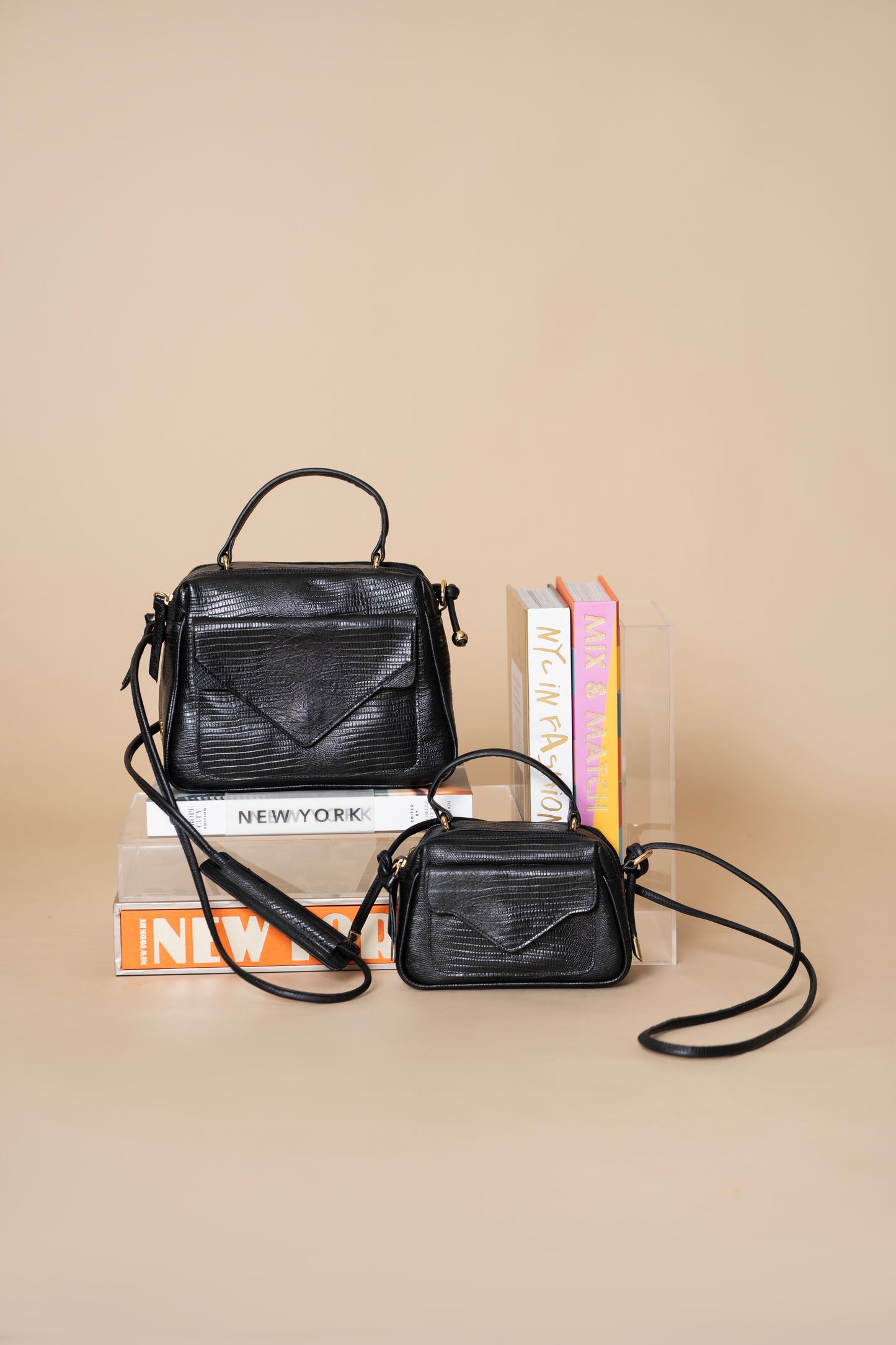 Bolsa Média Anna Lezard Preto