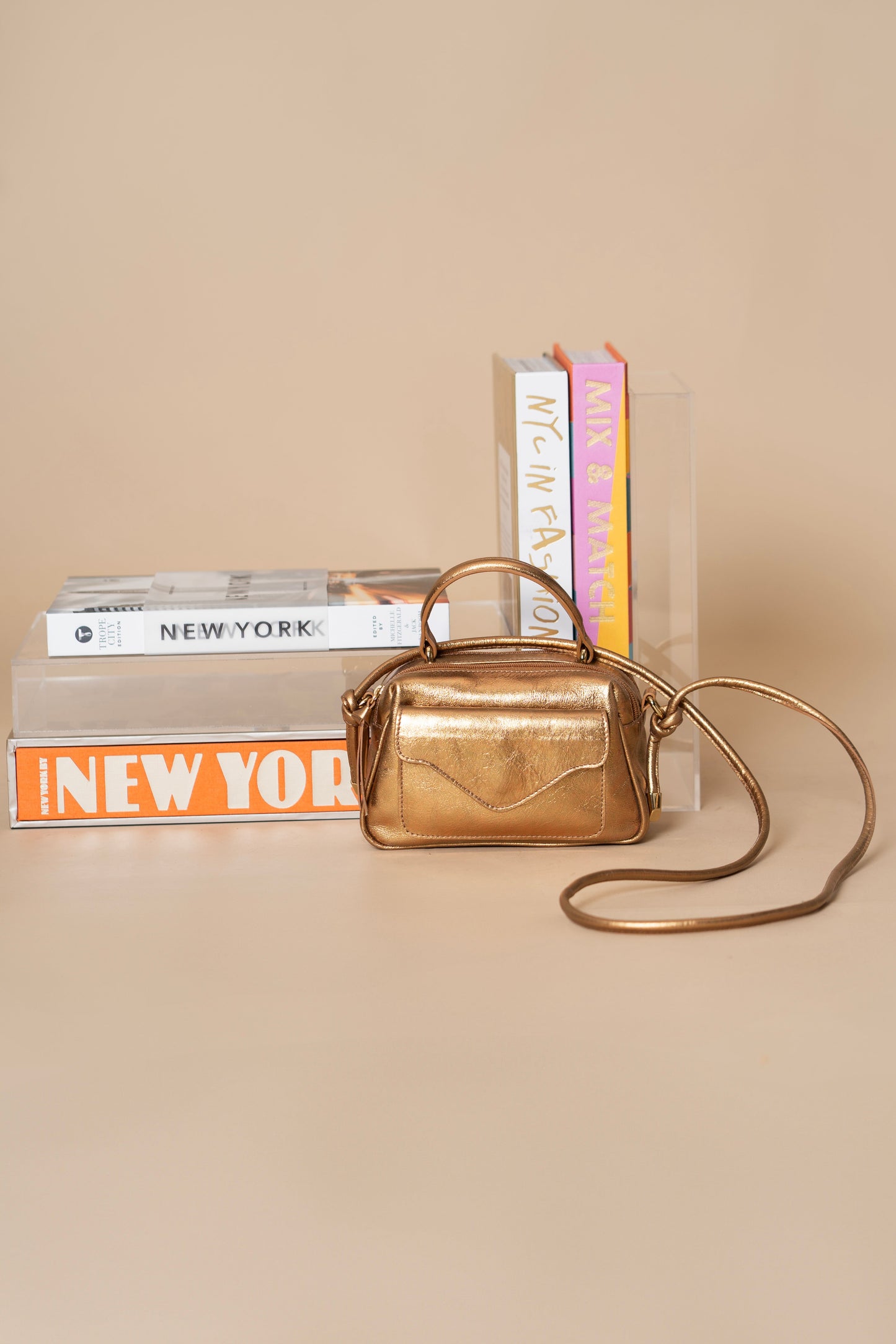 Bolsa Anninha Metalizado Bronze