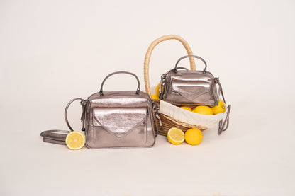 Bolsa Anninha Metalizado Grafite