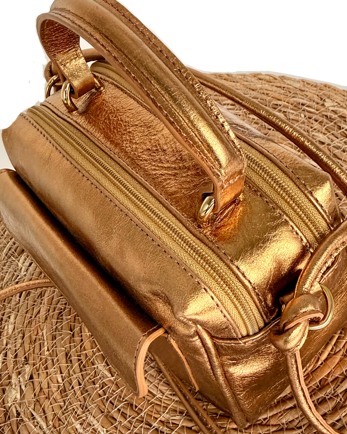 Bolsa Anninha Metalizado Bronze